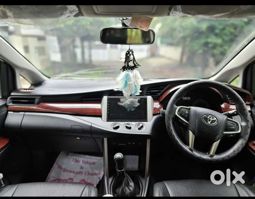 इनोवा क्रिस्टा