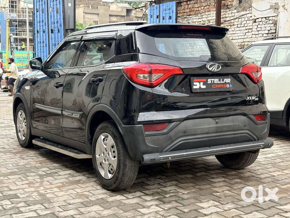 Mahindra Xuv300 W4, 2022, Petrol