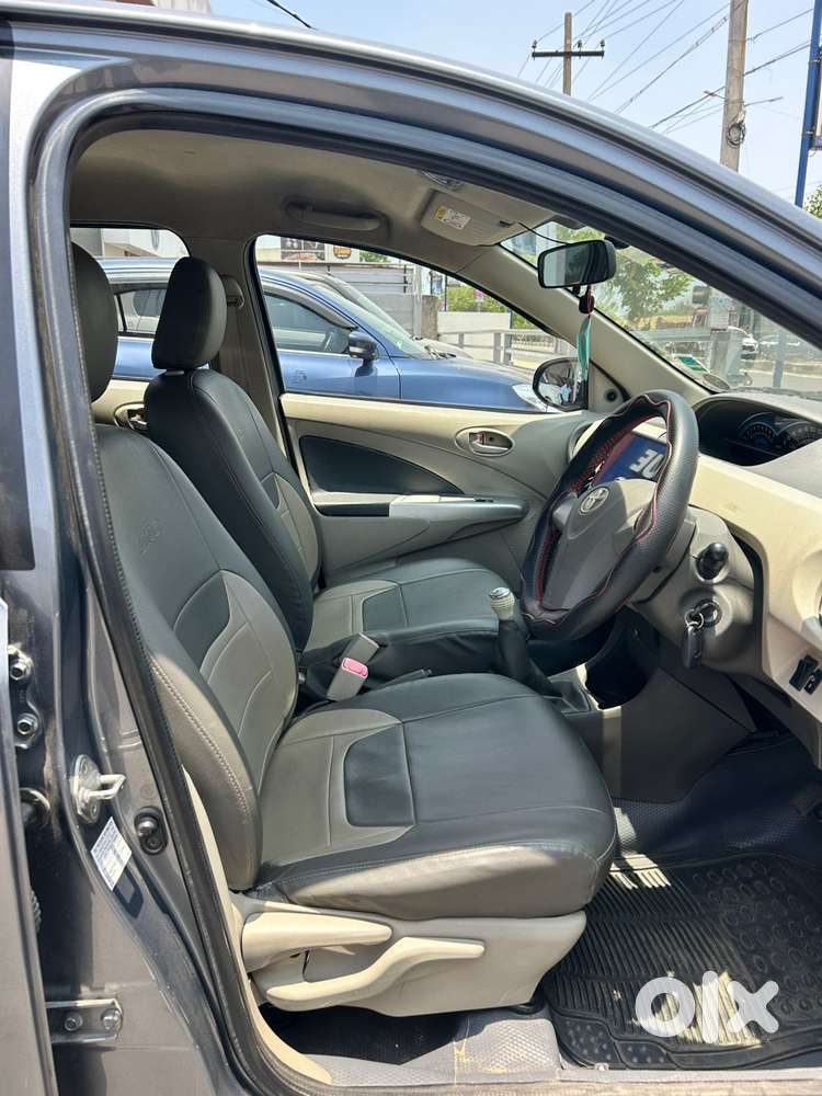 Toyota Etios Liva 1.2 Std, 2014, Petrol