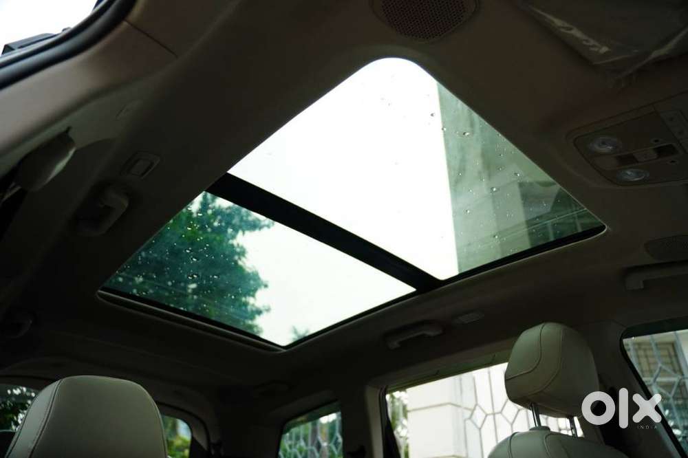 Mahindra Xuv700 2.0 Ax 7 Petrol At Luxury Pack Str, 2023, Petrol
