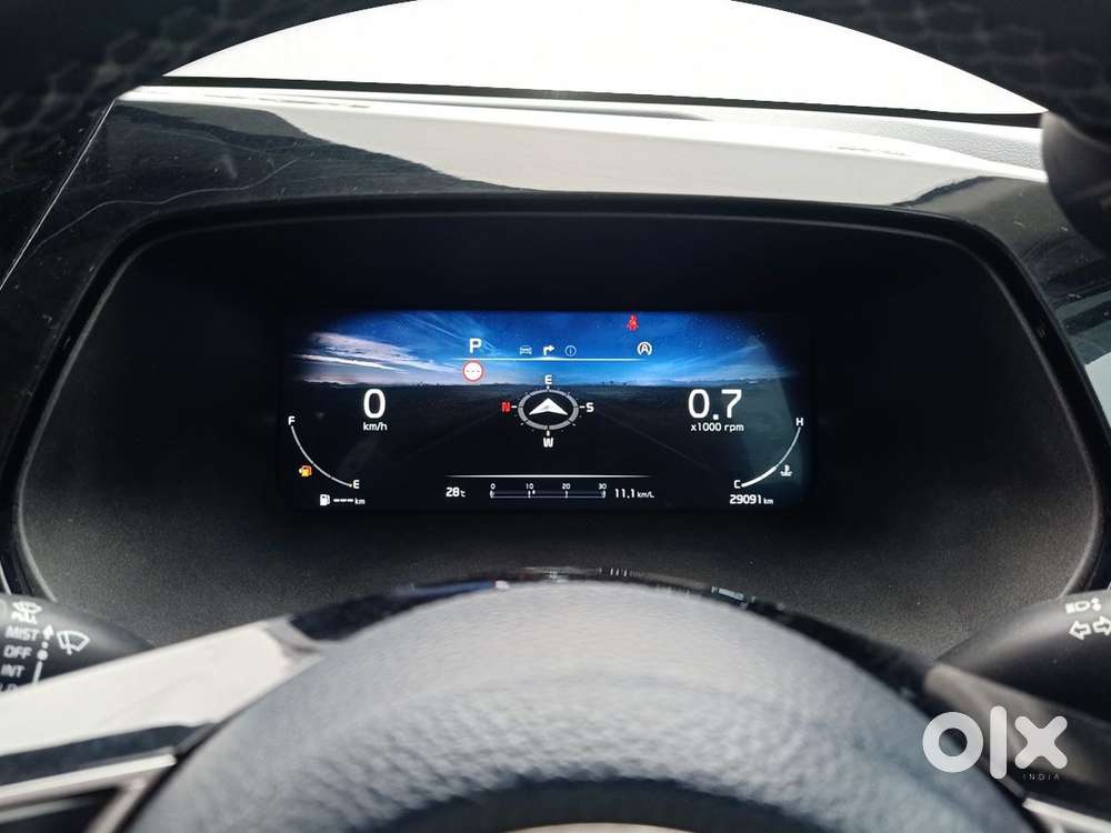 Kia Carens Luxury (o)1.5 Turbo Petrol Dct 7 Str, 2023, Petrol