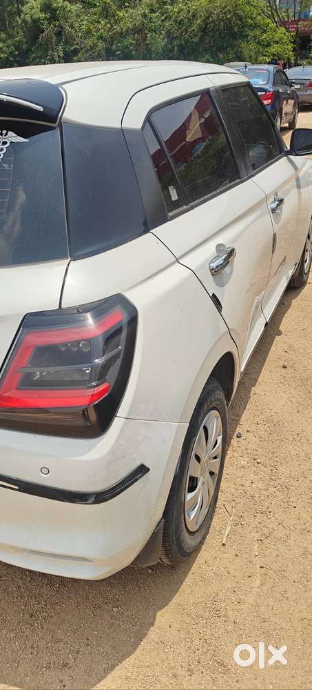Maruthi Suzuki Swift Vxi Petrol