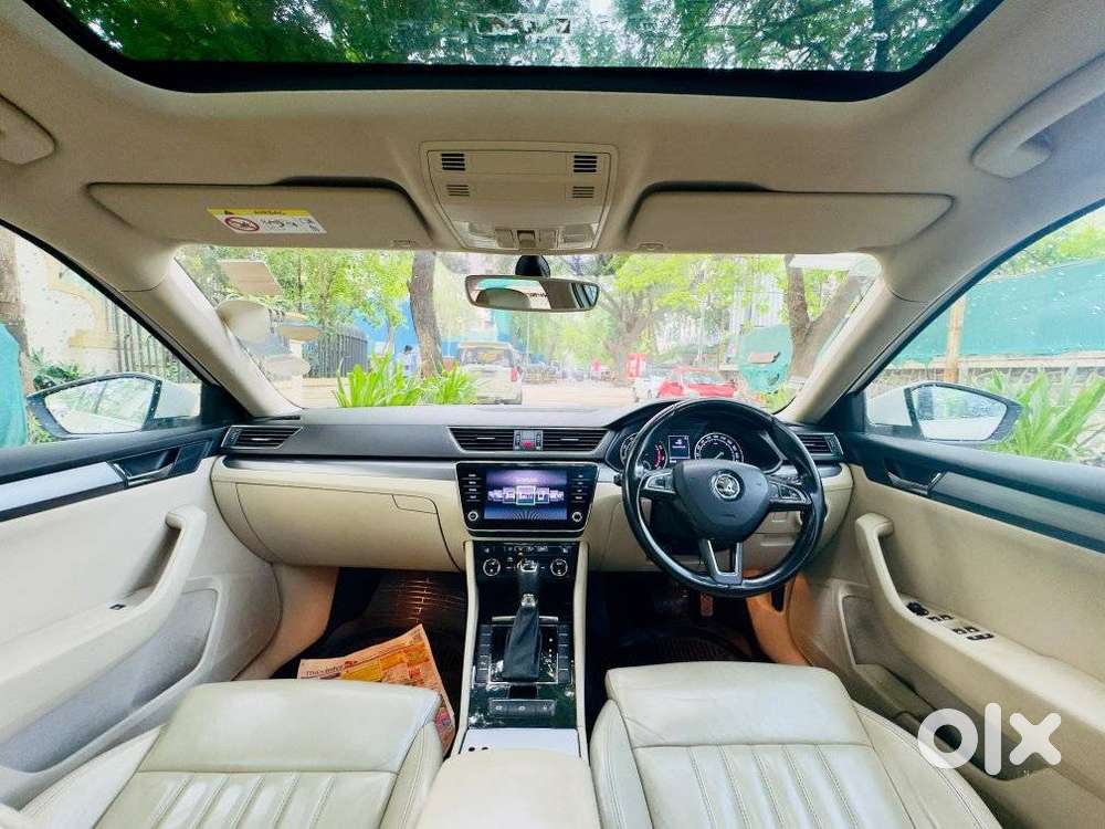 Skoda Superb Style 1.8 Tsi At, 2018, Petrol