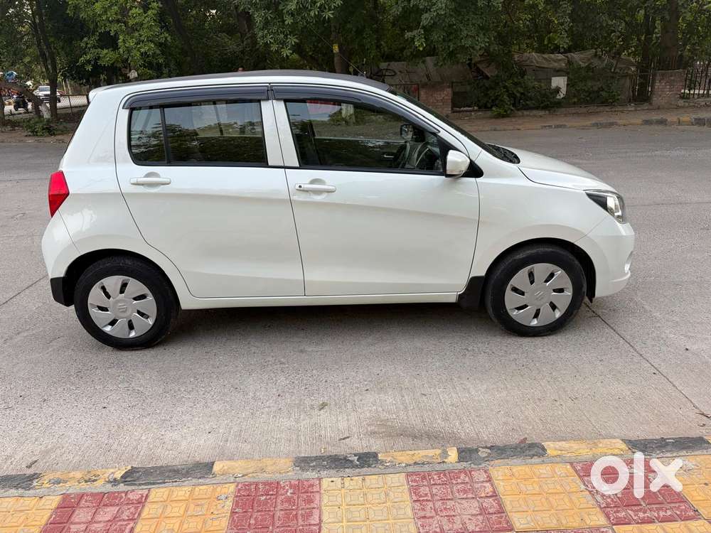 Maruti Suzuki Celerio Zxi Amt, 2017, Petrol