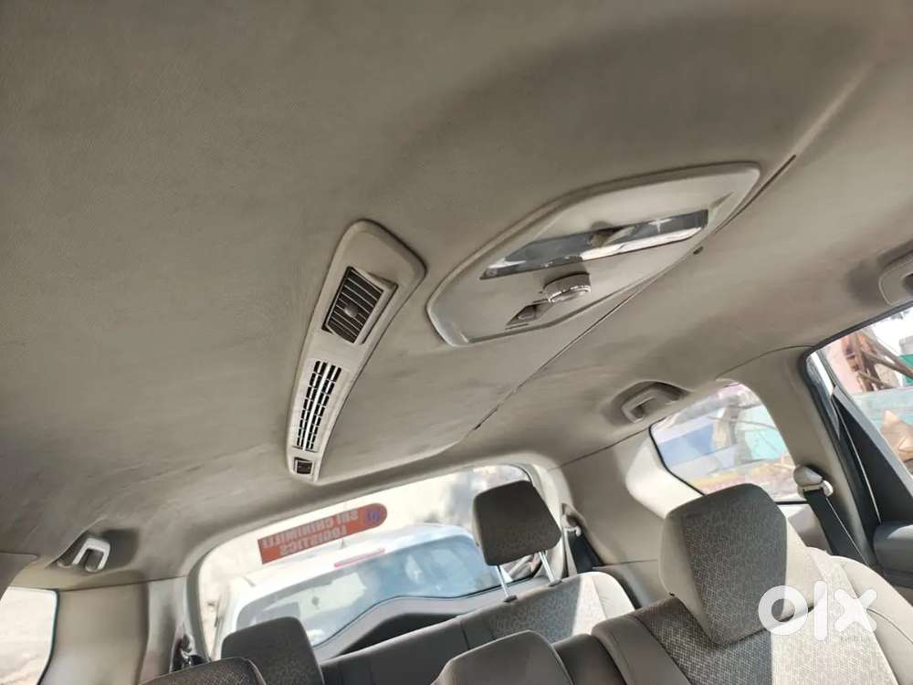 Mahindra Marazzo 2023 Diesel 68000 Km Driven