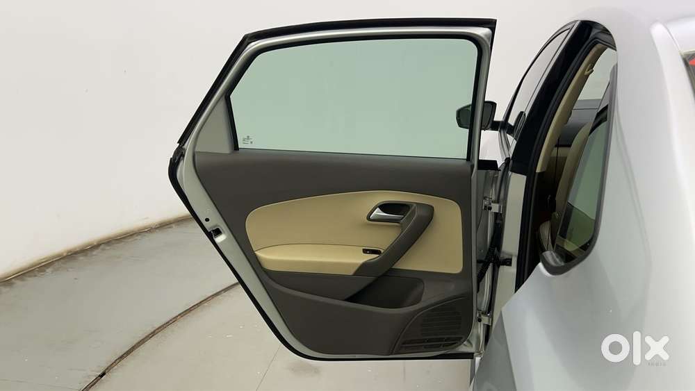 Volkswagen Vento 2010-2013 Petrol Highline At, 2022, Petrol