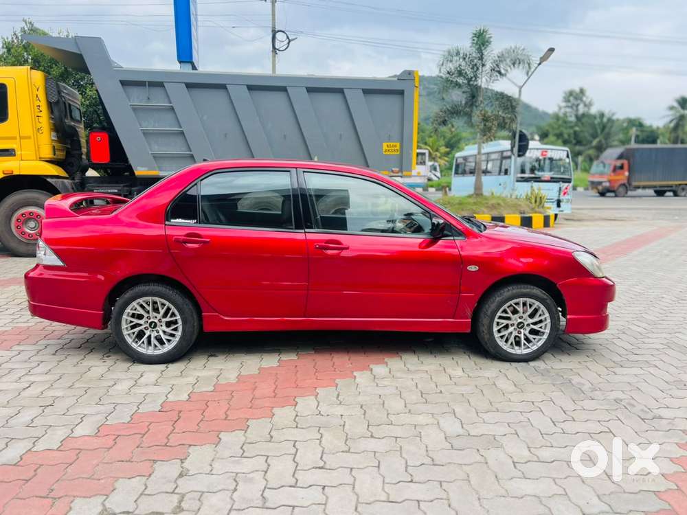 Mitsubishi Cedia Sports, 2013, Petrol