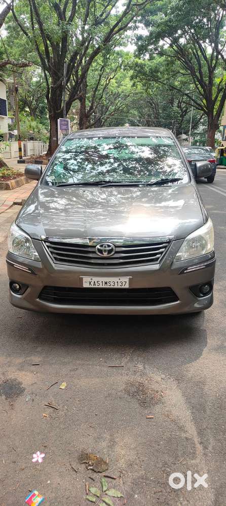 Toyota Innova 2.5 Gx 8 Str Bs-iii, 2013, Diesel