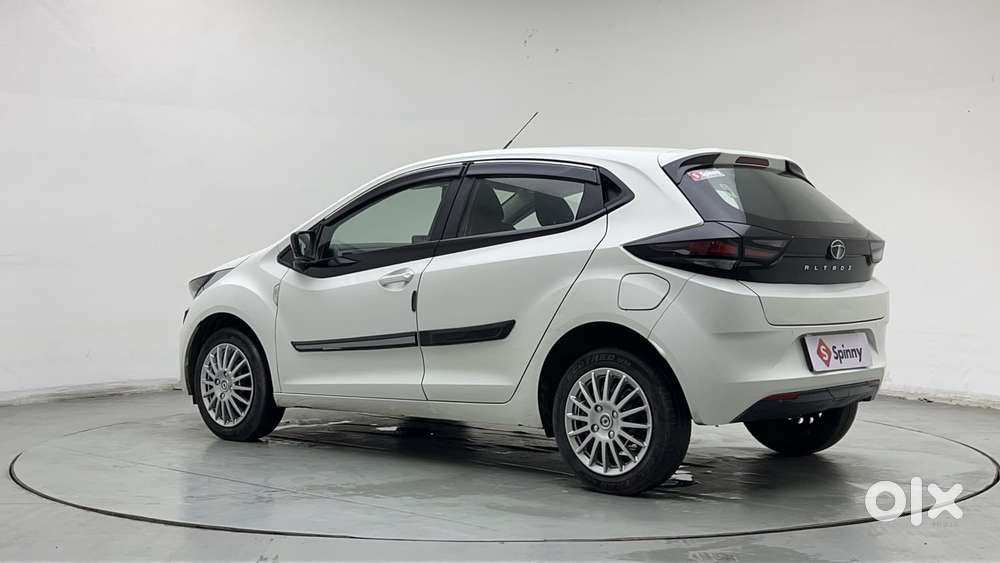 Tata Altroz 1.2 Xm Plus, 2023, Petrol