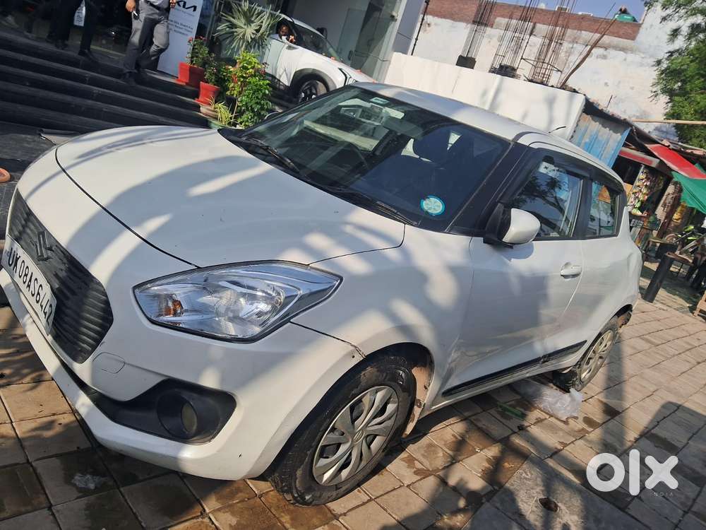 Maruti Suzuki Swift Vxi + Manual, 2018, Petrol