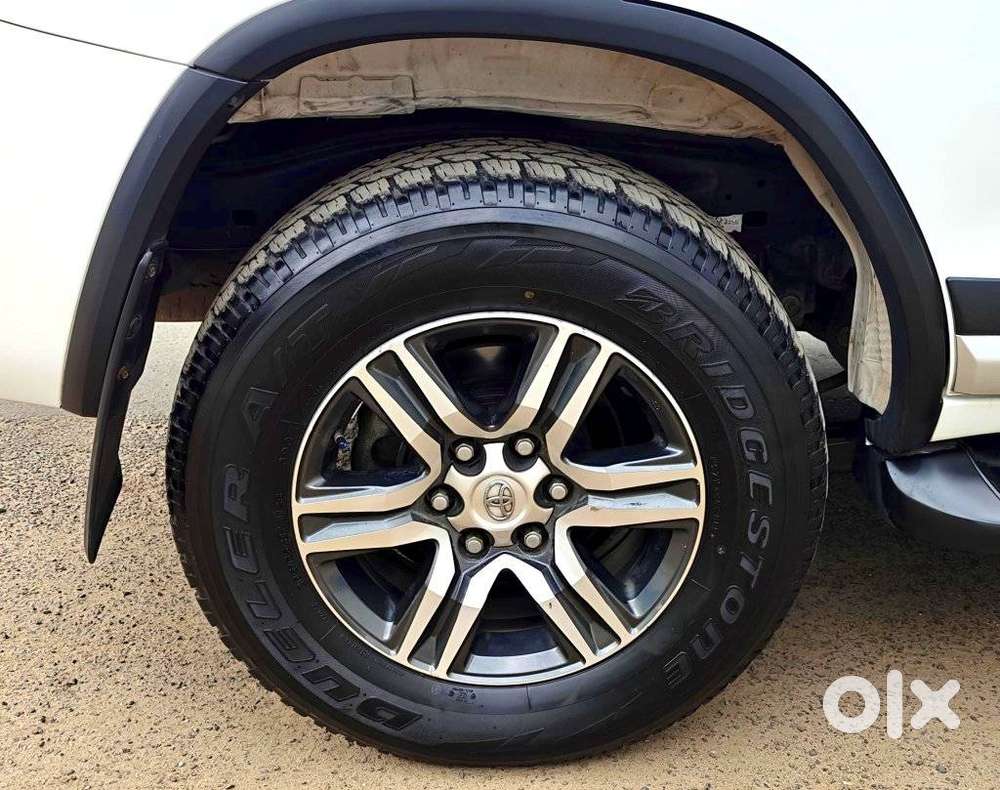 Toyota Fortuner 4x2 At 2.8 Diesel, 2022, Diesel