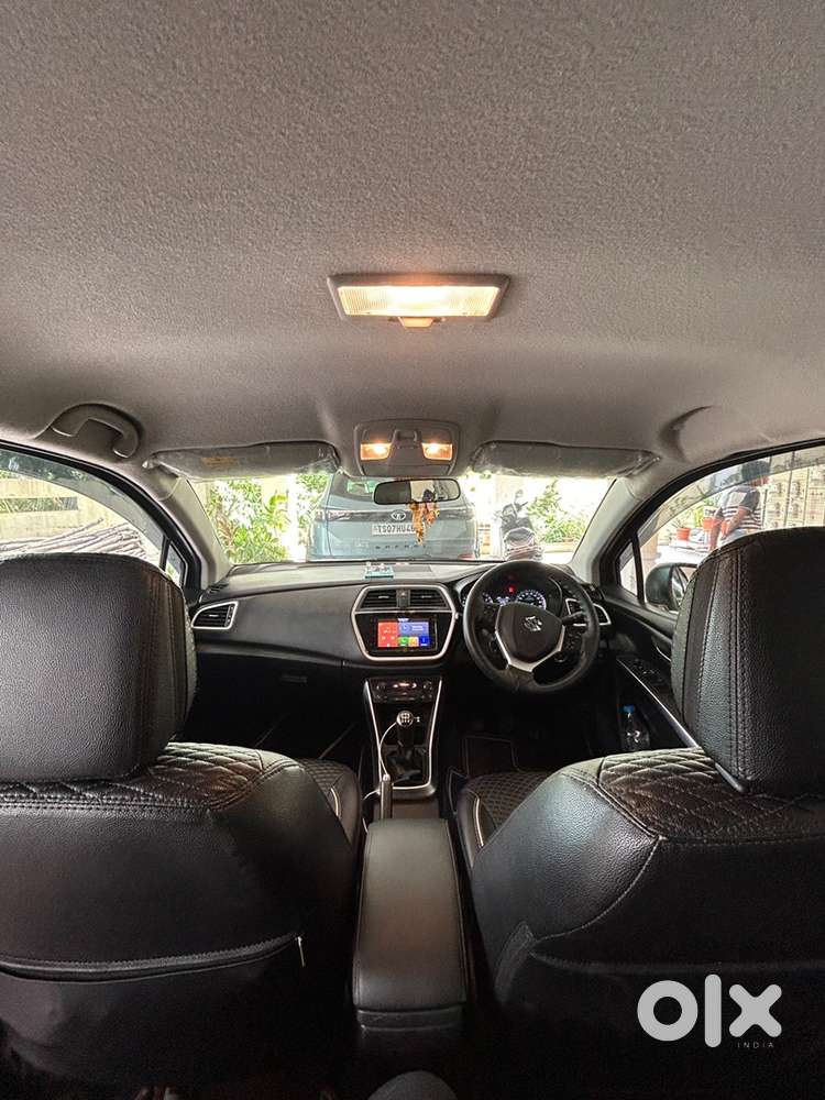 Maruti Suzuki S Cross Premium Silver, Petrol Smart Hybrid