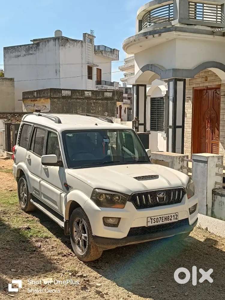 Mahindra Scorpio 2015 Diesel Well Maintained