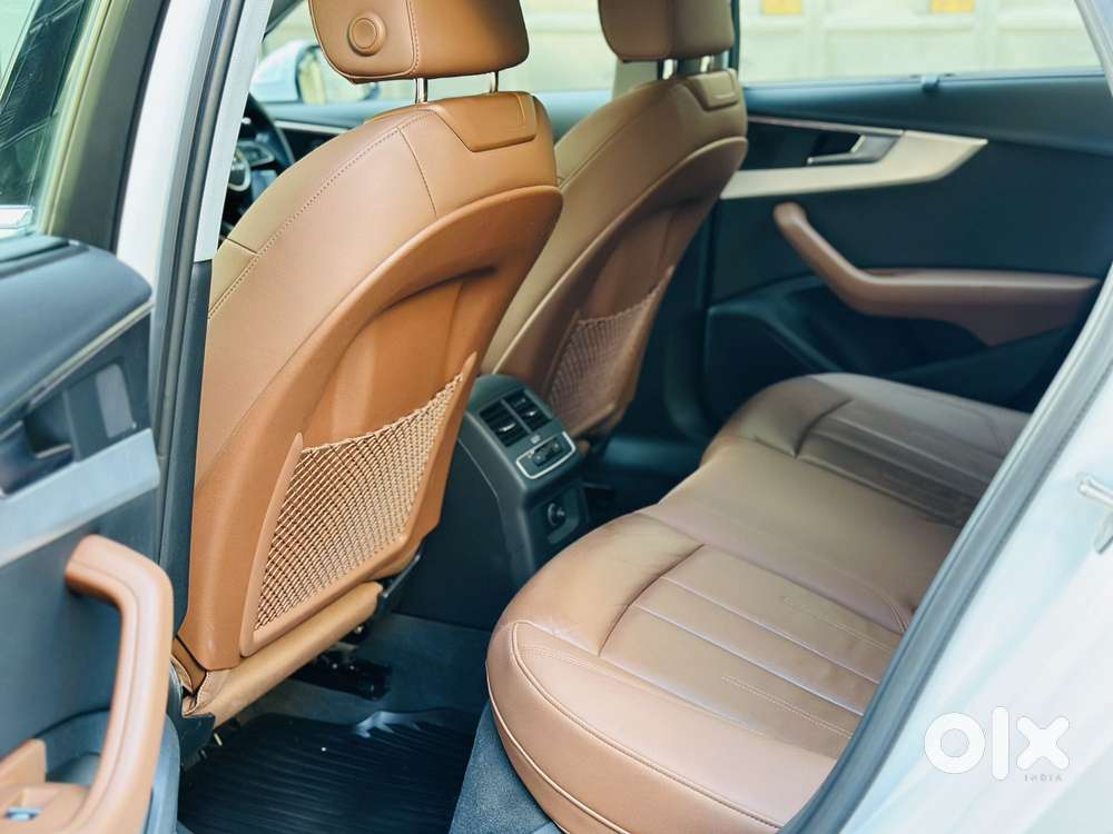 Audi A4 2.0 Premium Plus 40 Tfsi, 2023, Petrol