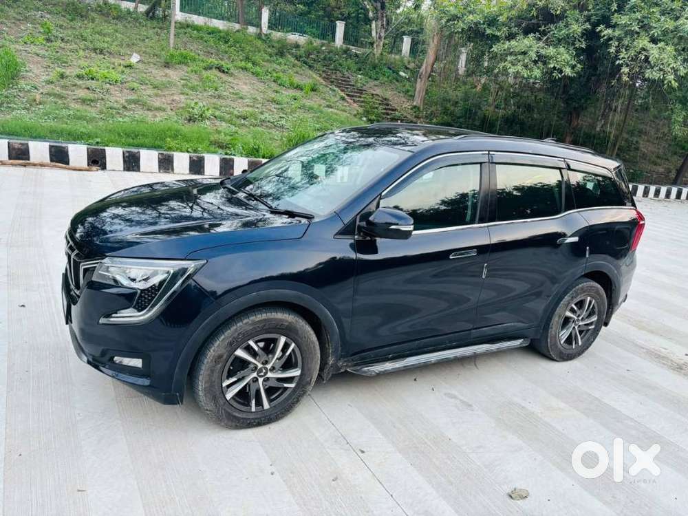 Mahindra Xuv700 2.2 Ax 5 Diesel At 7 Str, 2023, Diesel