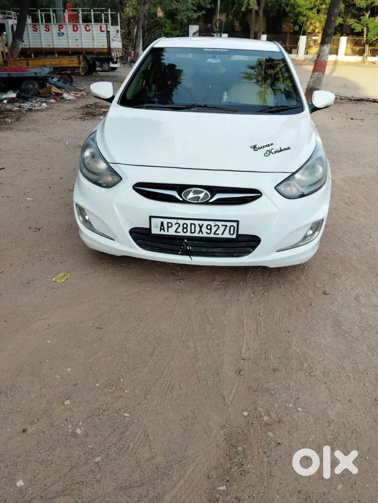 Hyundai Fluidic Verna 2014 Petrol 89276 Km Driven