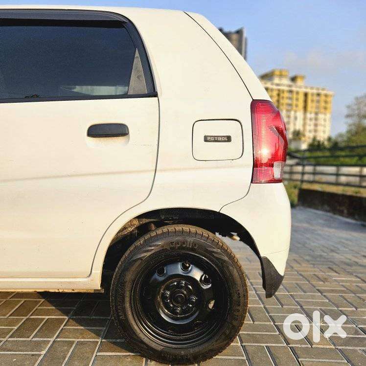 Maruti Suzuki Alto K10 1.0 Lxi, 2011, Petrol