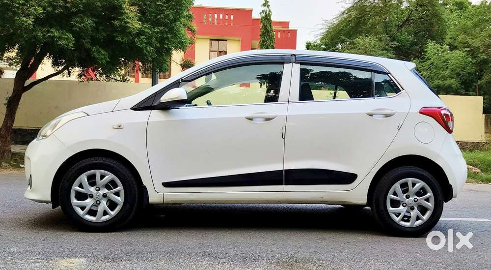 Hyundai Grand I10 Magna Cng, 2016, Petrol