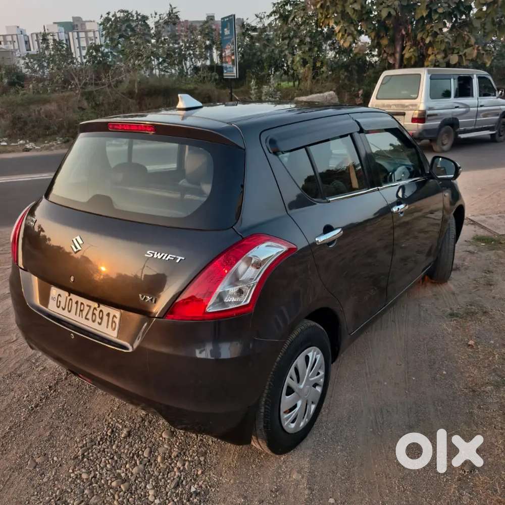 Maruti Suzuki Swift 2017 Petrol 59000 Km Driven