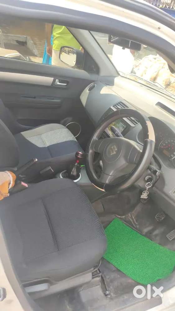 Maruti Suzuki Swift 2010