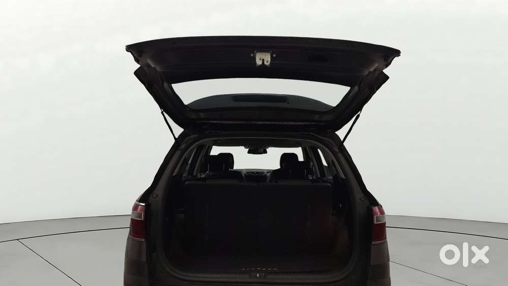 Hyundai Alcazar 2.0 Signature (o) Petrol At 6 Str, 2021, Petrol