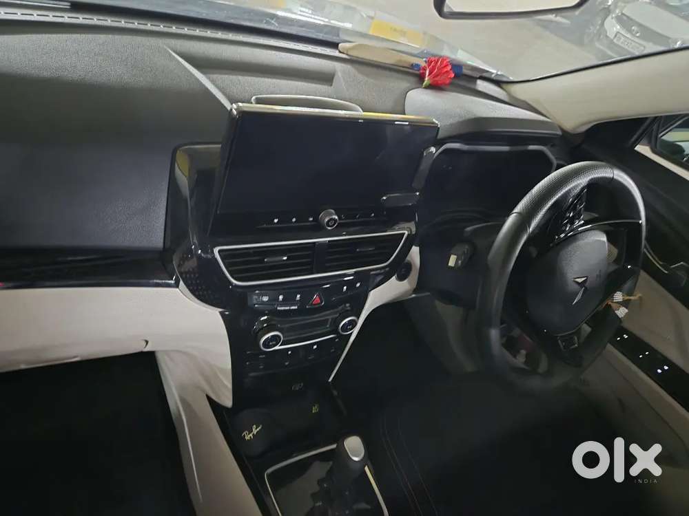 Xuv 3xo Ax5 Diesel Automatic