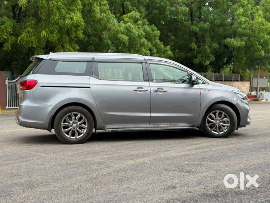 Kia Carnival Limousine, 2021, Diesel