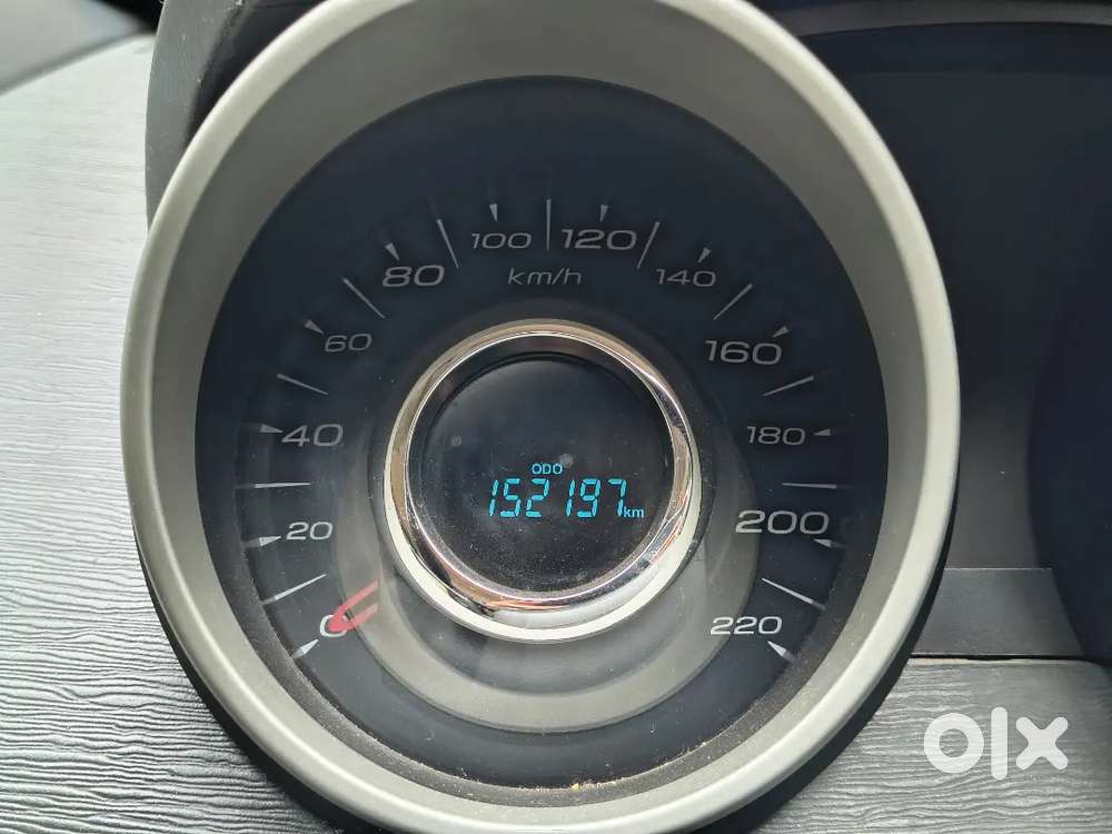 Mahindra Xuv500 2016 Diesel Well Maintained