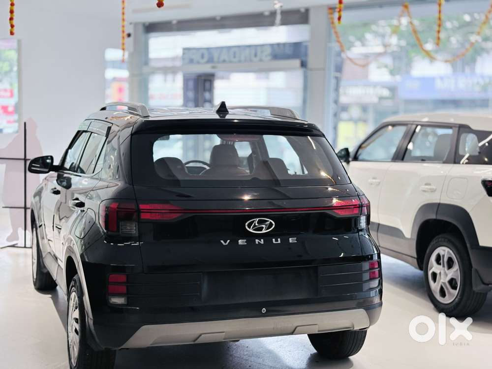 Hyundai Venue, 2022, Petrol