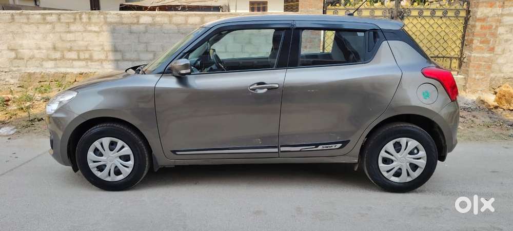 Maruti Suzuki Swift Vxi + Manual, 2021, Petrol