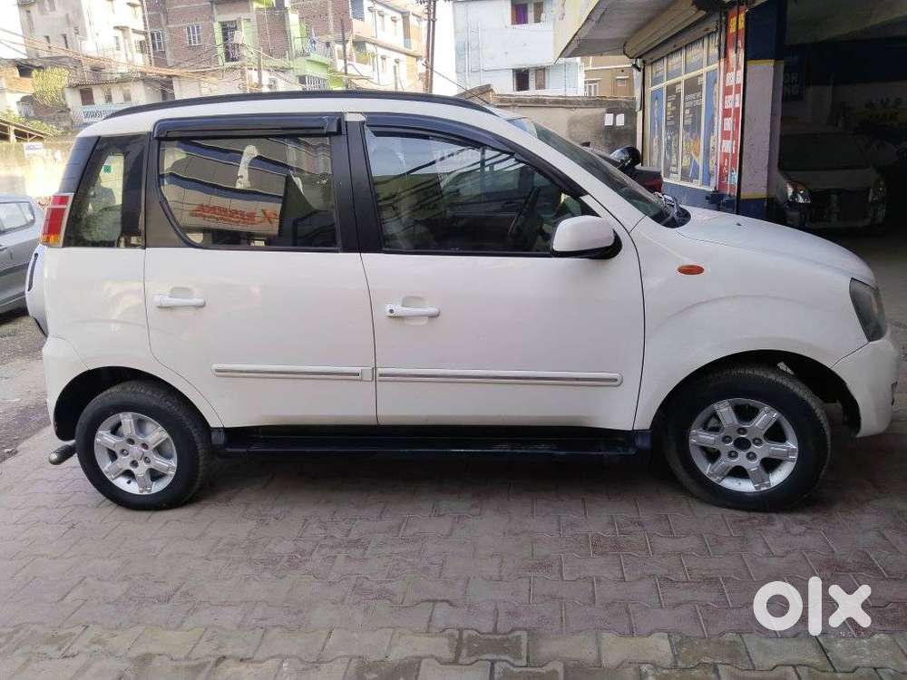 Mahindra Quanto C8, 2013, Diesel