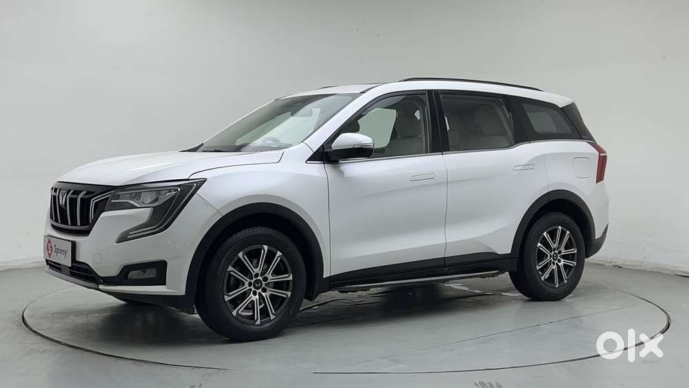 Mahindra Xuv700 2.0 Ax 7 Petrol At Str, 2024, Petrol