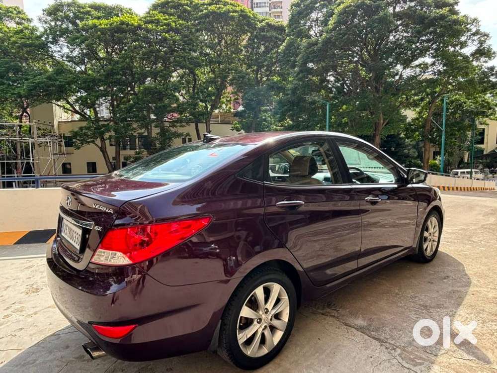 Hyundai Verna Crdi 2012