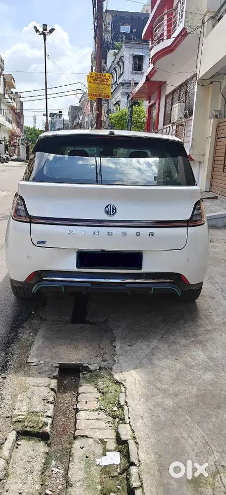 Mg Windsor Ev Essence October 2024