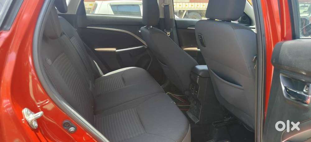 Maruti Suzuki Brezza 1.5 Zxi Plus At Smart Hybrid, 2022, Petrol