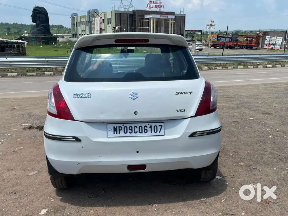 Maruti Suzuki Swift 2015