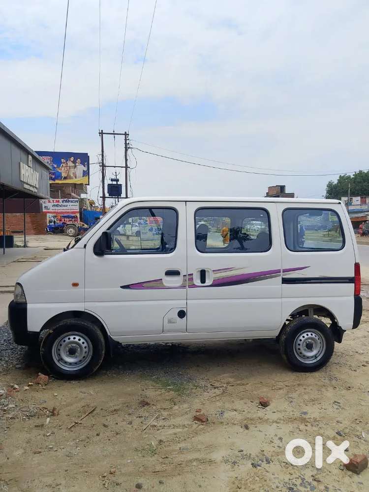 Maruti Suzuki Eeco 2025 Cng & Hybrids Well Maintained