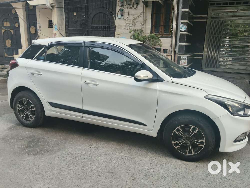 Hyundai Elite I20 [ ] 1.2 Sportz, 2016, Petrol