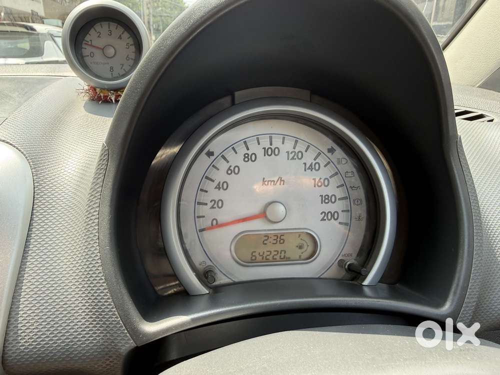 Maruti Suzuki Ritz Vxi Abs, 2014, Petrol