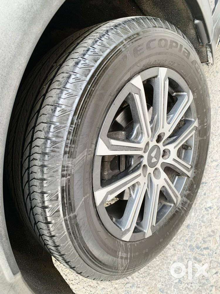 Mahindra Xuv700 2.2 Ax 7 Diesel At Str Awd, 2023, Diesel