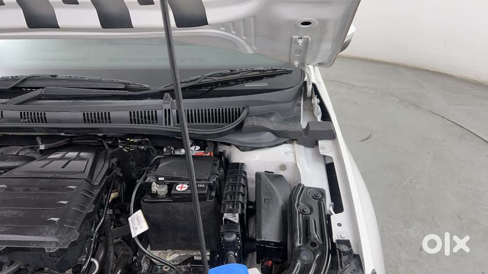 Skoda Slavia Ambition 1.0l Tsi Mt, 2022, Petrol