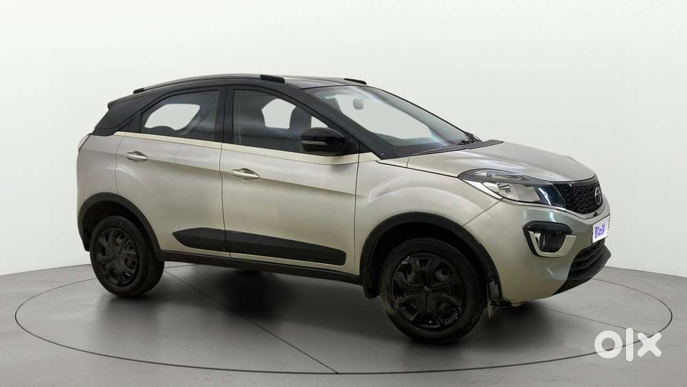 Tata Nexon 1.2 Revotron Xt, 2018, Petrol
