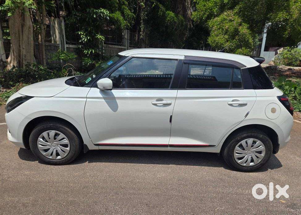 Maruti Suzuki Swift Vvt Vxi, 2024, Petrol