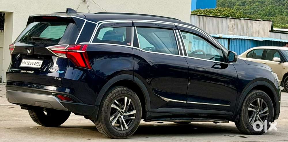 Mahindra Xuv700 2.0 Ax 5 Petrol At Str, 2023