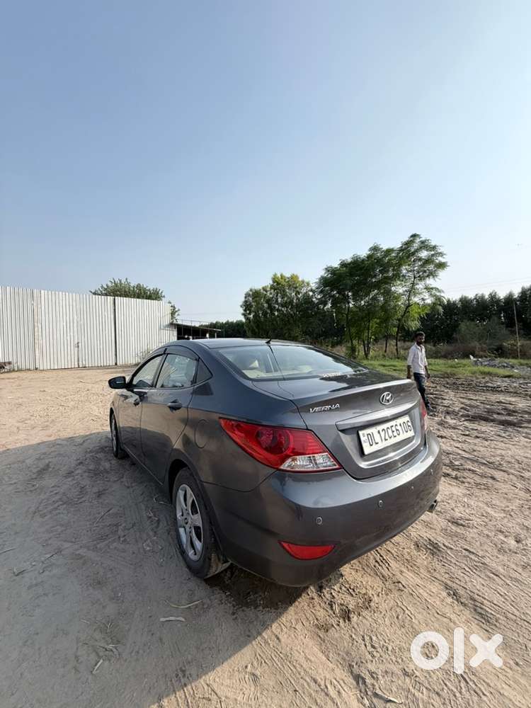 Hyundai Fluidic Verna 2013