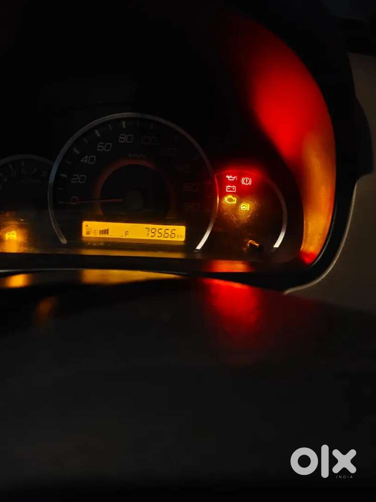 Ac Kam Kar Rahi Hai Gadi Acchi Hai Koi Kamini Hai Gadi Mein