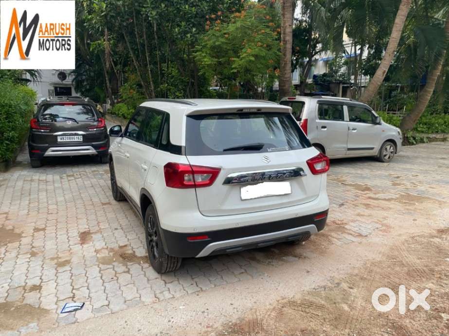 Maruti Suzuki Brezza 1.5 Zxi Smart Hybrid, 2022, Petrol