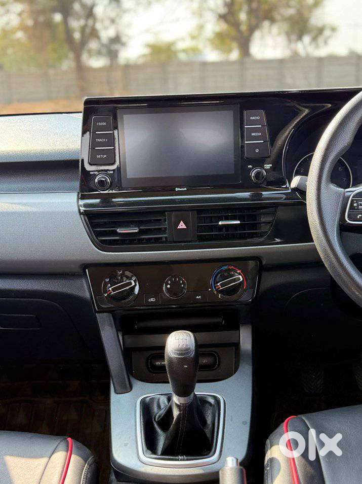 Kia Seltos Htx 1.5 Petrol Mt, 2019, Petrol