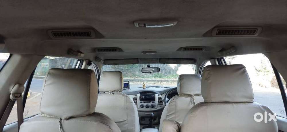 Toyota Innova 2.5 G (diesel) 7 Seater Bs Iv, 2013, Diesel