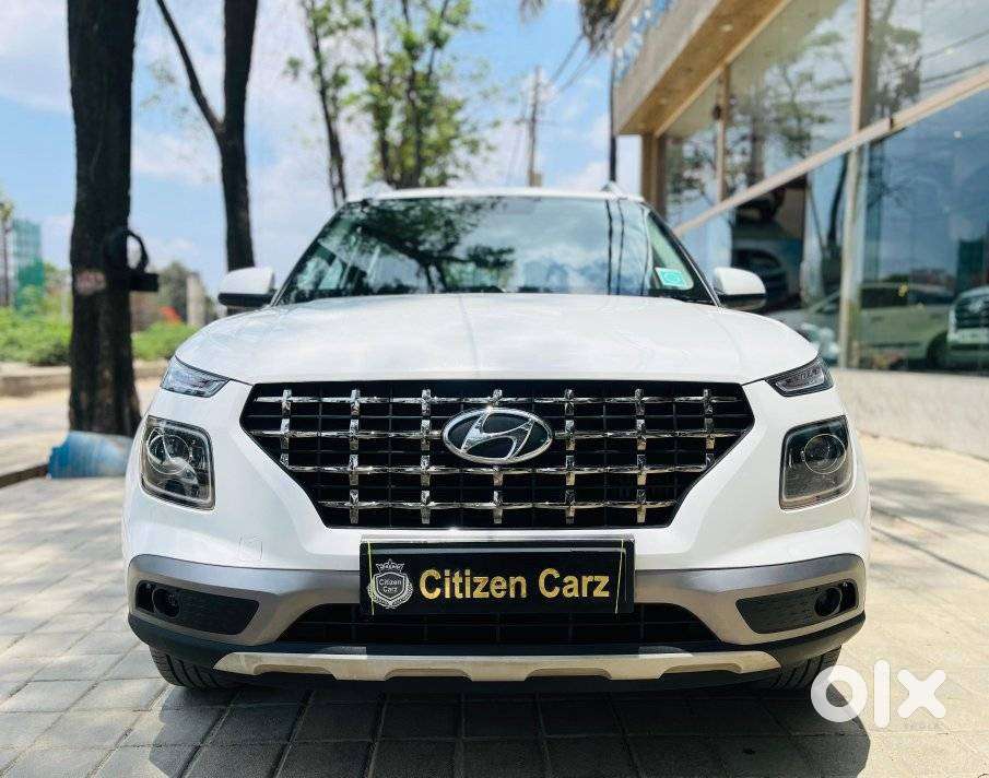 Hyundai Venue Sx Plus Turbo Dct, 2022, Petrol